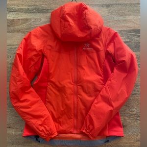 Arcteryx Women’s Atom LT Hoody